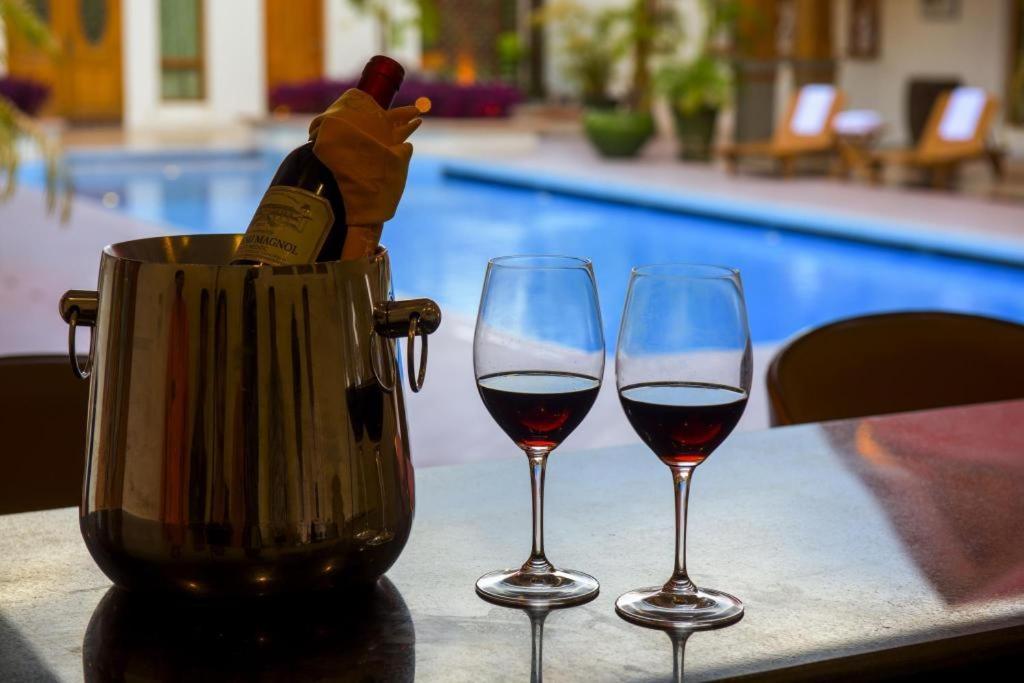 Myat Taw Win Hotel Naypyidaw Extérieur photo