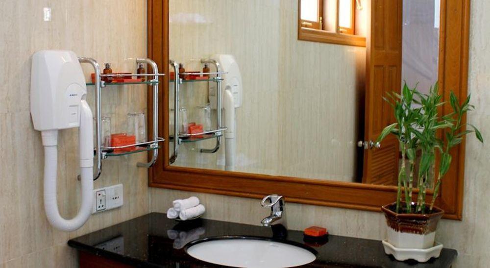 Myat Taw Win Hotel Naypyidaw Extérieur photo