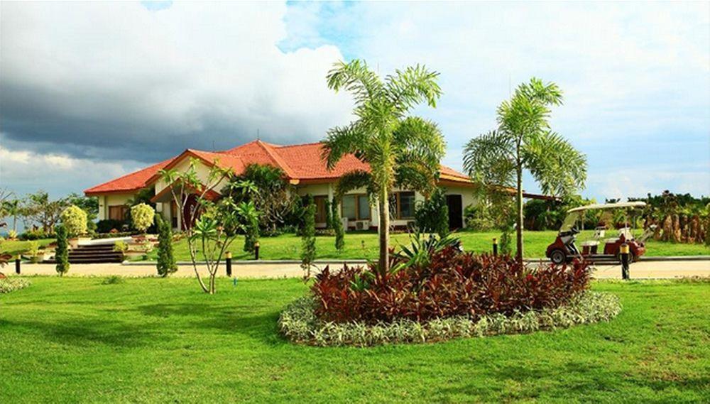 Myat Taw Win Hotel Naypyidaw Extérieur photo