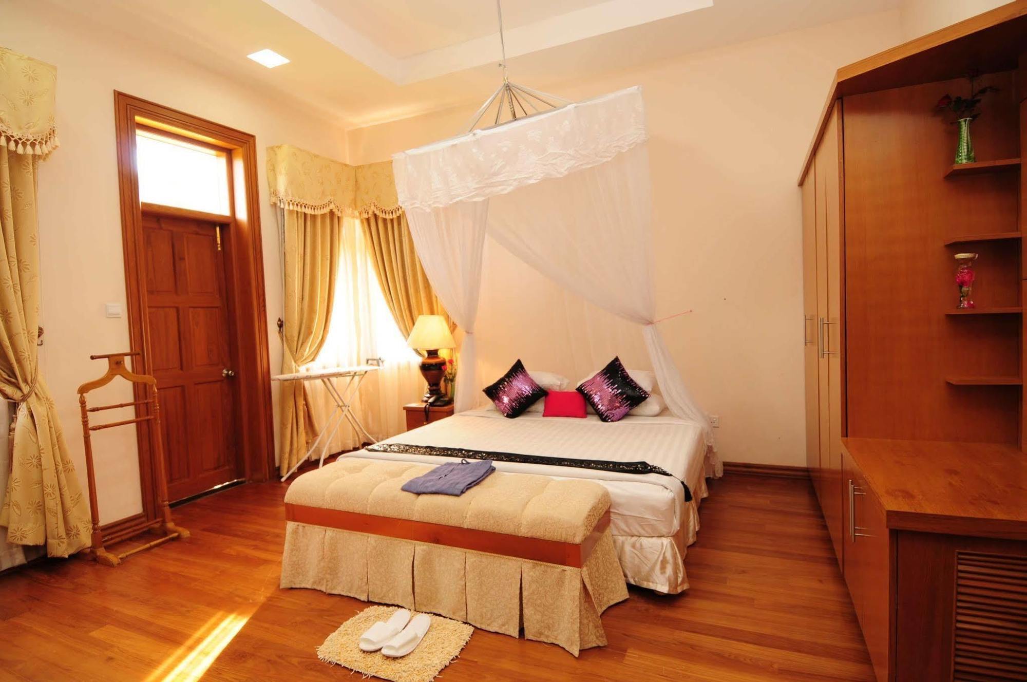 Myat Taw Win Hotel Naypyidaw Extérieur photo